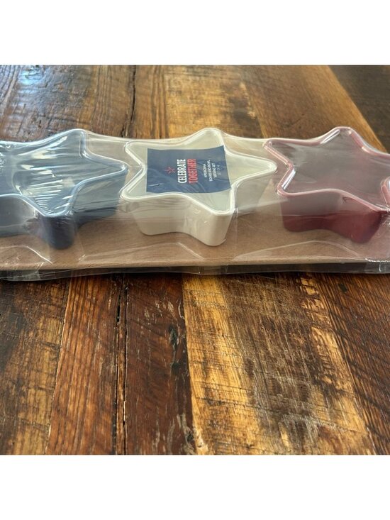 Kohls 4th of July Americana Celebrate Together Board & Star Bowl Set - Red White - Picture 1 of 6